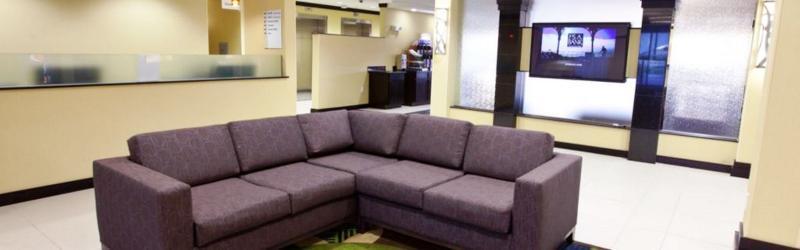 Holiday Inn Express And Suites Detroit North-Troy By Ihg Exterior photo